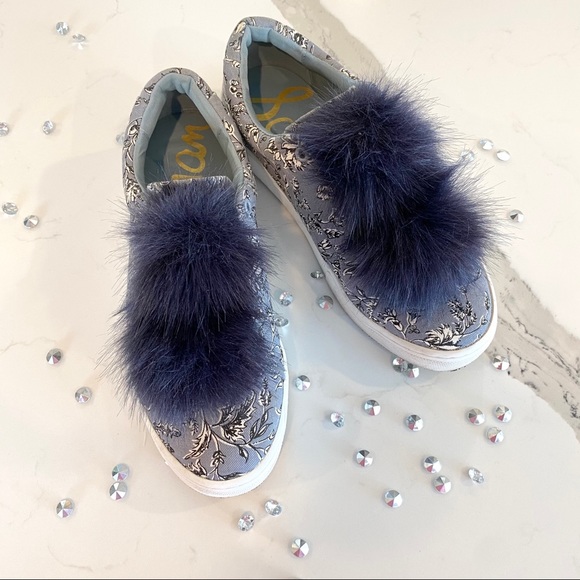 Sam Edelman Pom Slides - Picture 2 of 7